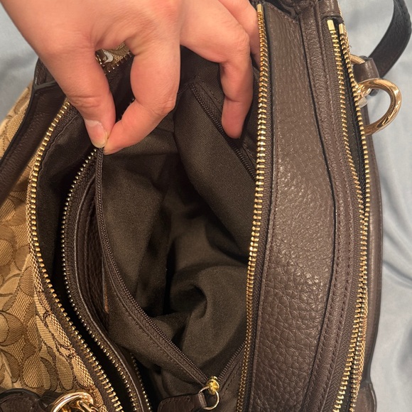 Coach Tan/Brown Signature Colette Carryall w/original removable crossbody strap - Picture 12 of 14